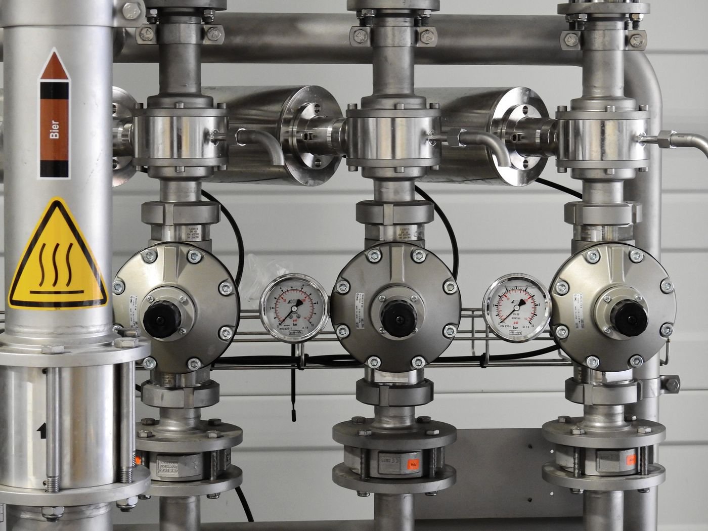 Heat exchanger pressure and temperature data