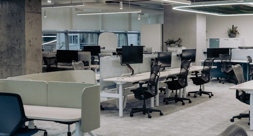 Petrochemical refinery central control room with sensitive DCS server racks and positive pressure air delivery