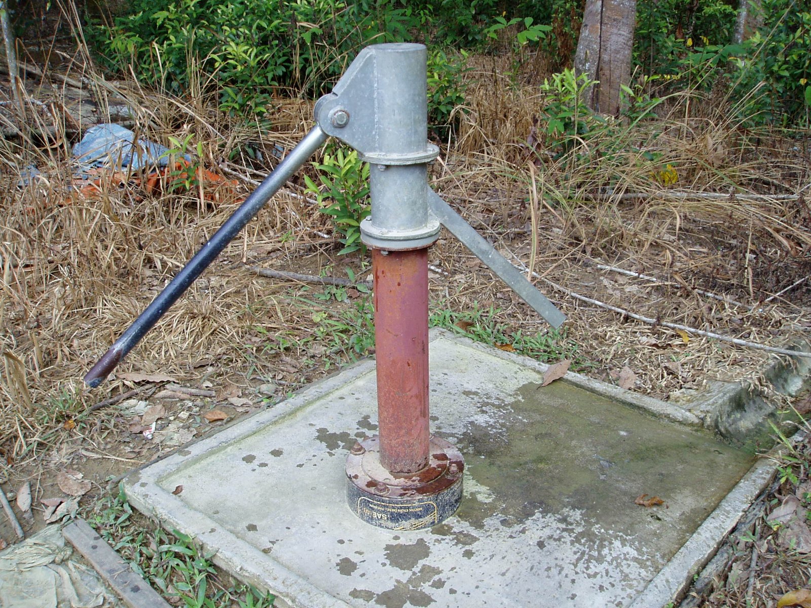 Hydronic water pump equipment